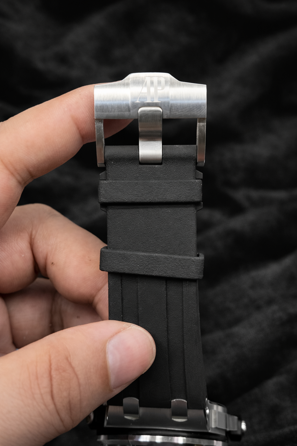 AUDEMARS PIGUET ROYAL OAK OFFSHORE BLACK STYLE