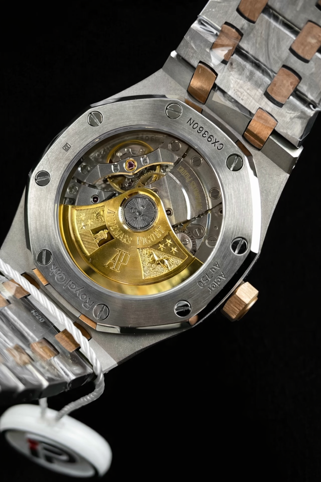 AUDEMARS PIGUET ROYAL OAK BICOLOR STYLE