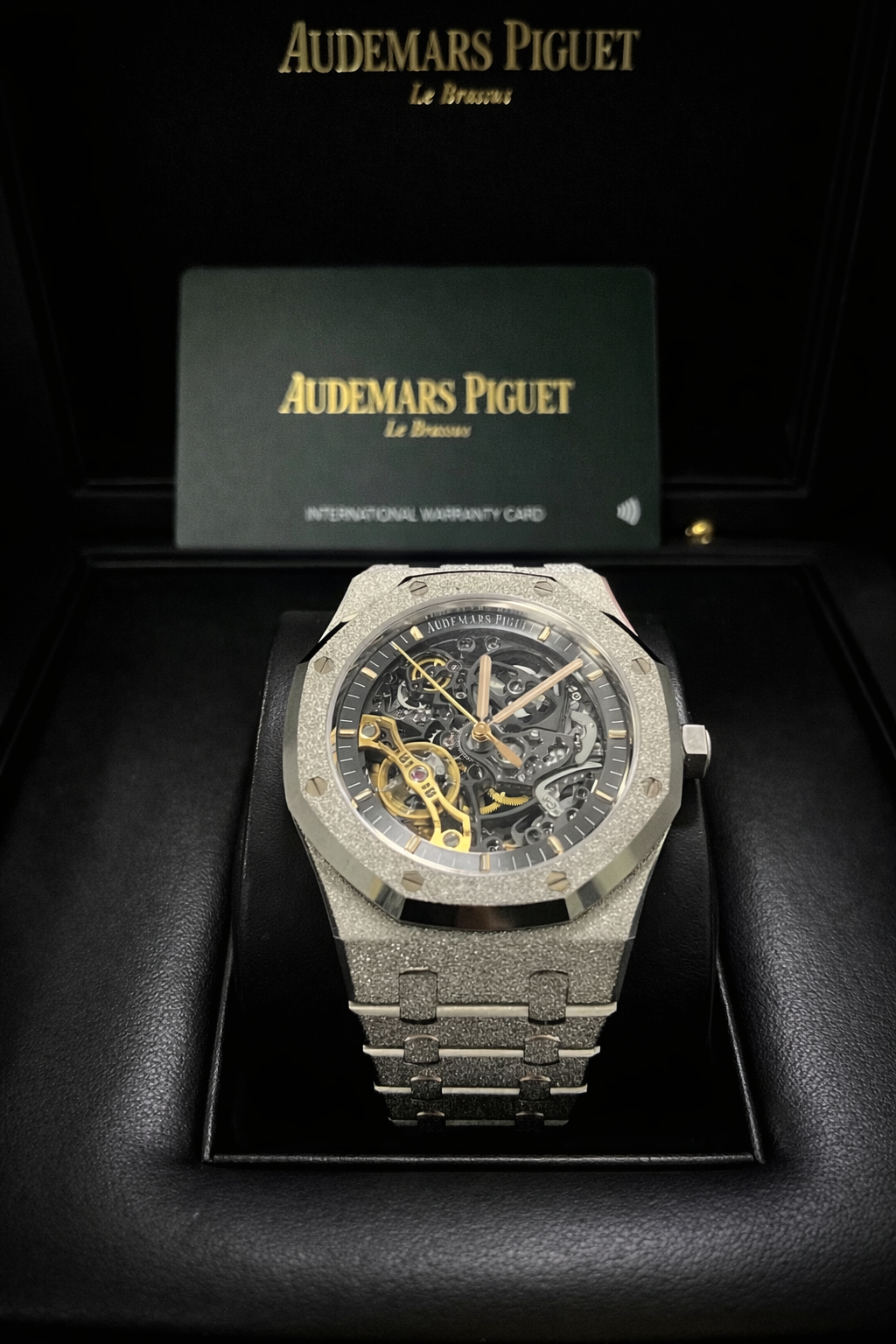 AUDEMARS PIGUET ROYAL OAK FROSTED STYLE