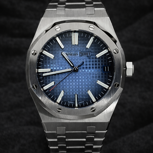 AUDEMARS PIGUET ROYAL OAK SMOKED BLUE STYLE