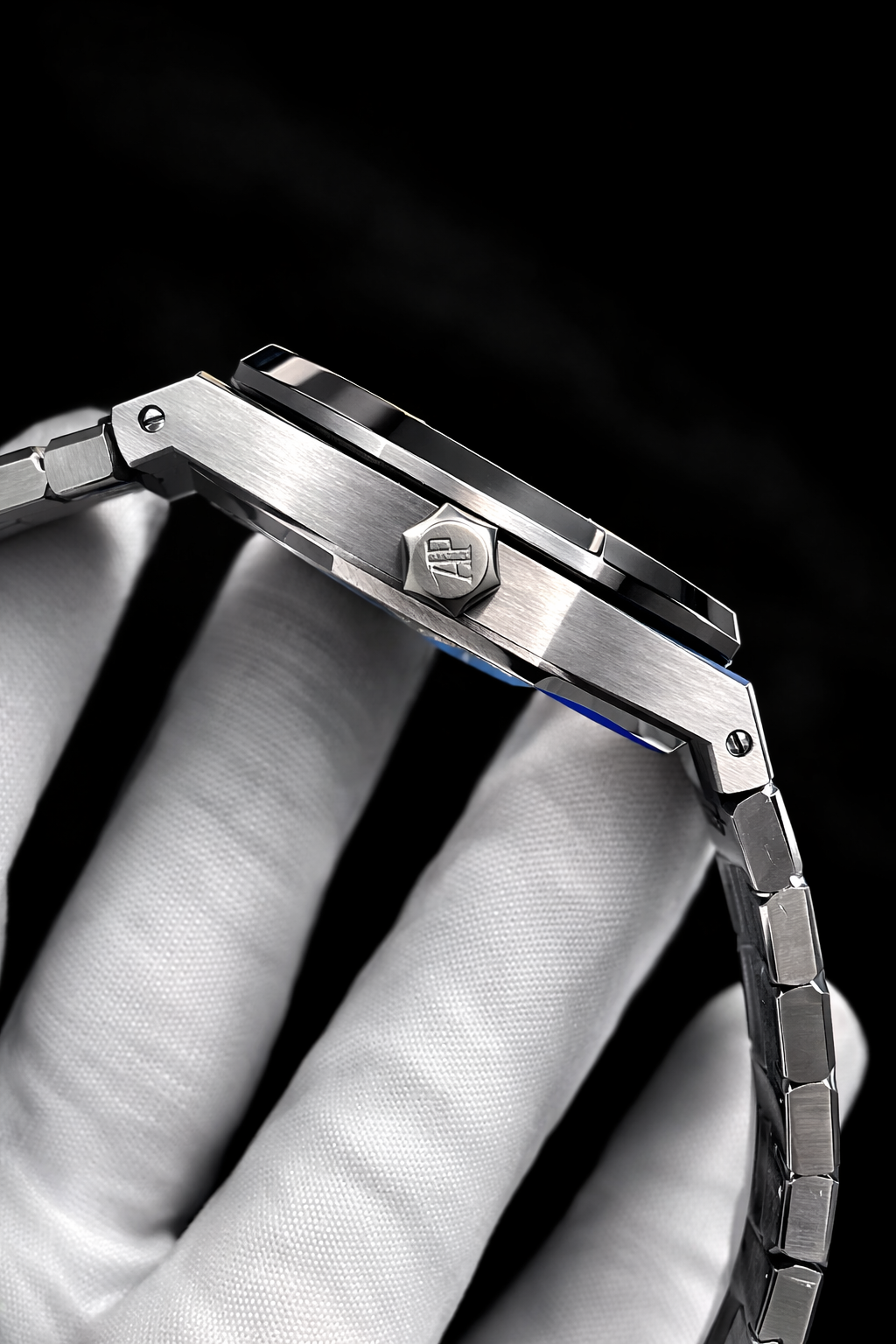 AUDEMARS PIGUET ROYAL OAK BLACK STYLE