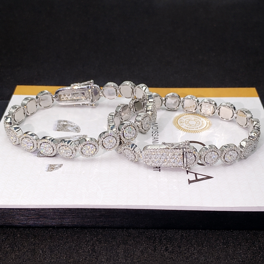 ROYAL HALO MOISSANITE TENNIS BRACELET