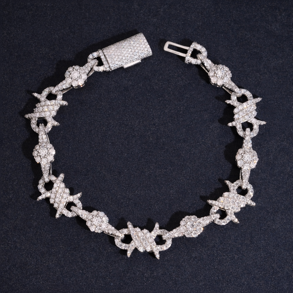 THORN MOISSANITE BRACELET
